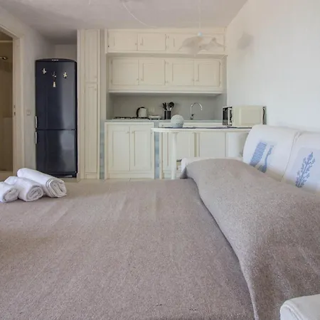 Guesthost - Cozy Open-plan In Sardinia Lejlighed Costa Corallina