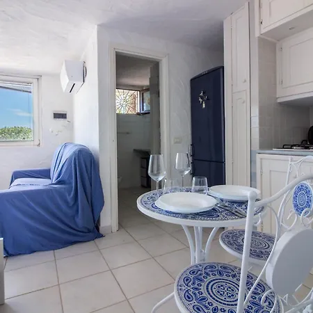 Guesthost - Cozy Open-plan In Sardinia * Costa Corallina